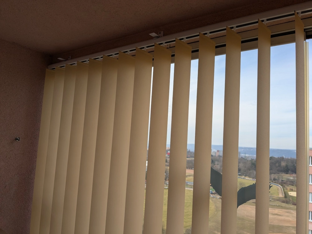 Žaluzie na míru včetně zaměření a montáže, Praha 15