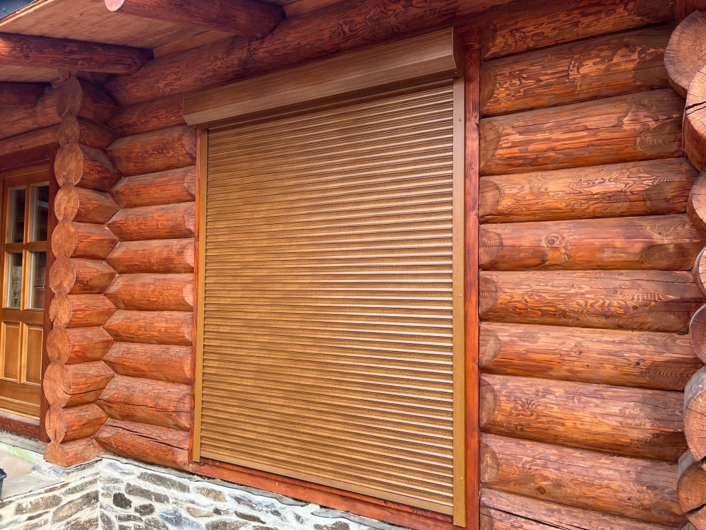 Venkovní roleta, hliníková lamela s polyuretanem