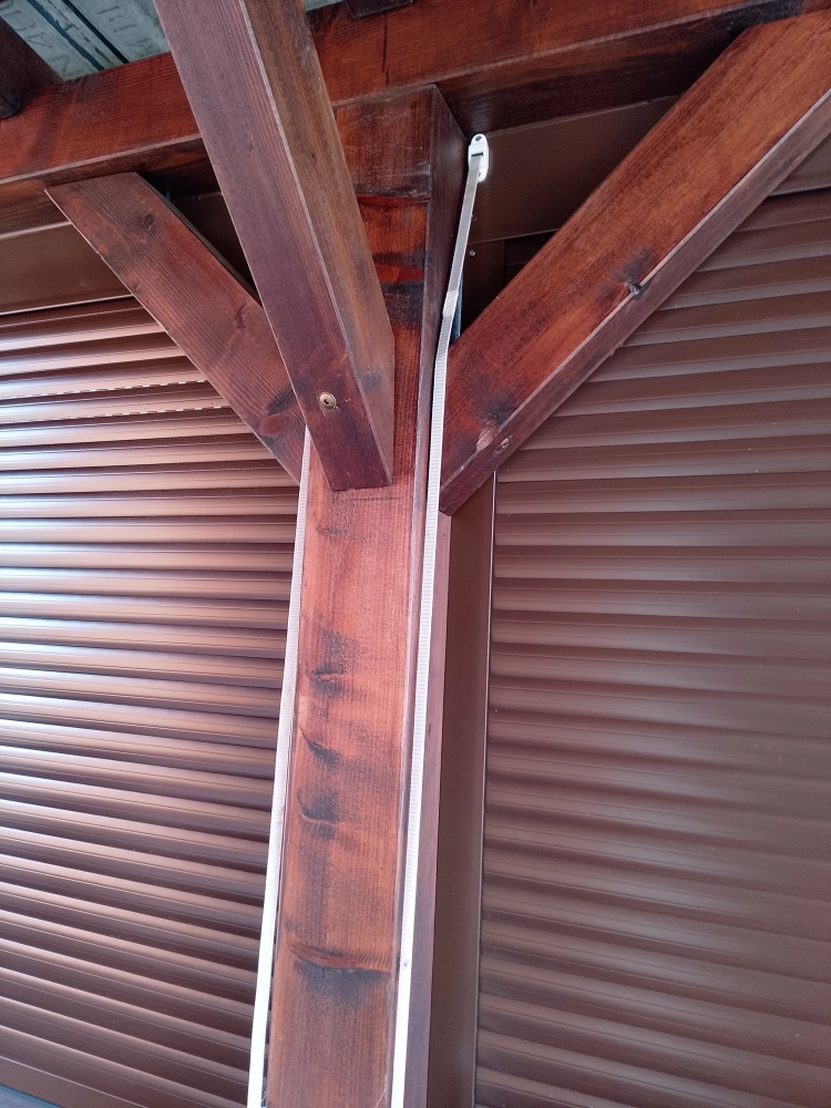 Venkovní roleta, hliníková lamela s polyuretanem