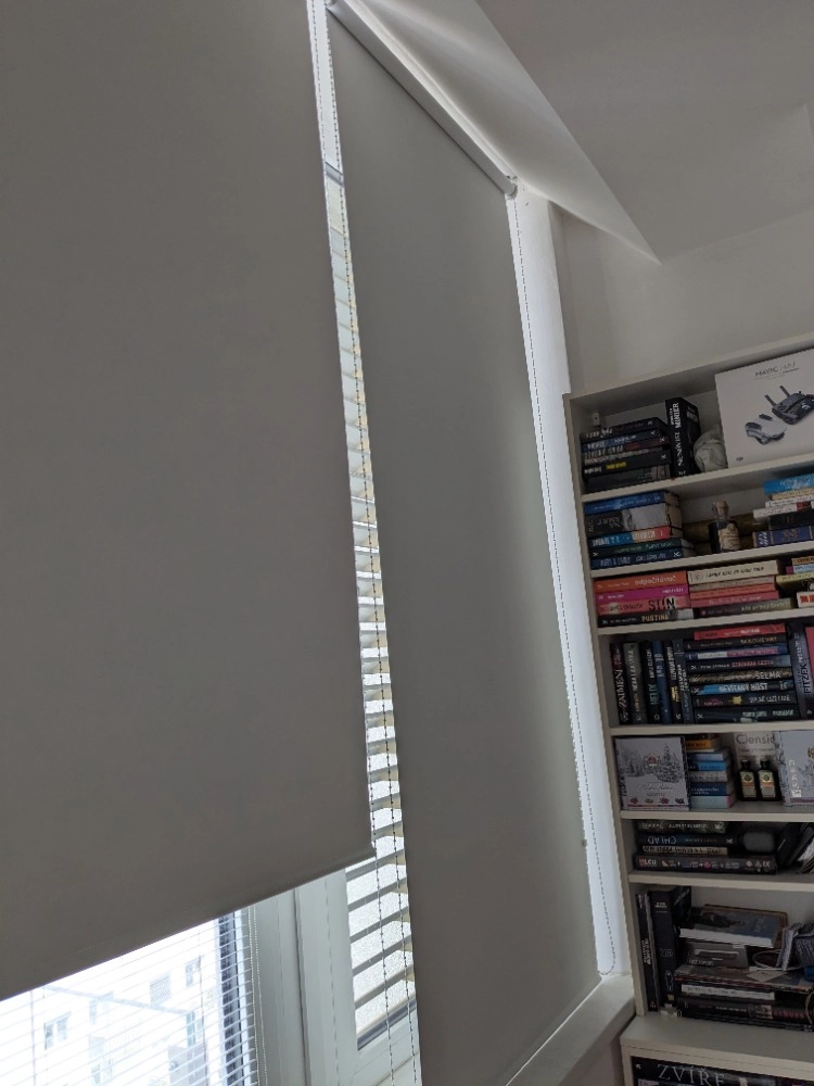 Interiérová roleta, s řetízkovým ovládáním