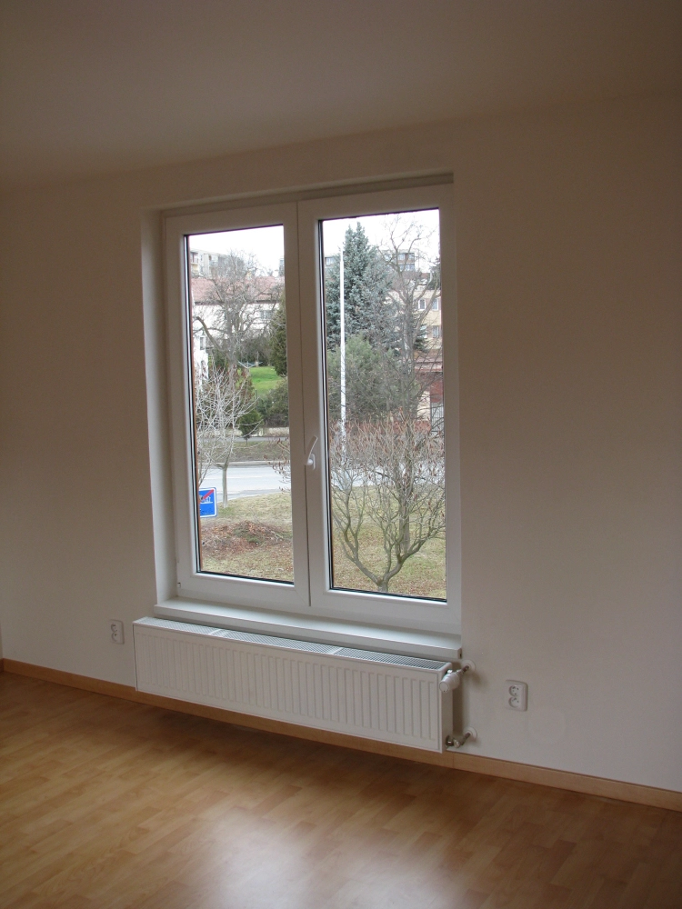 Roletka plisé na plastová a euro okenní křídla, stínění všemi směry