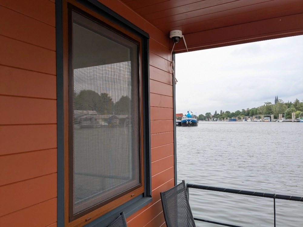 Okenní sítě proti hmyzu na plastová a eurookna