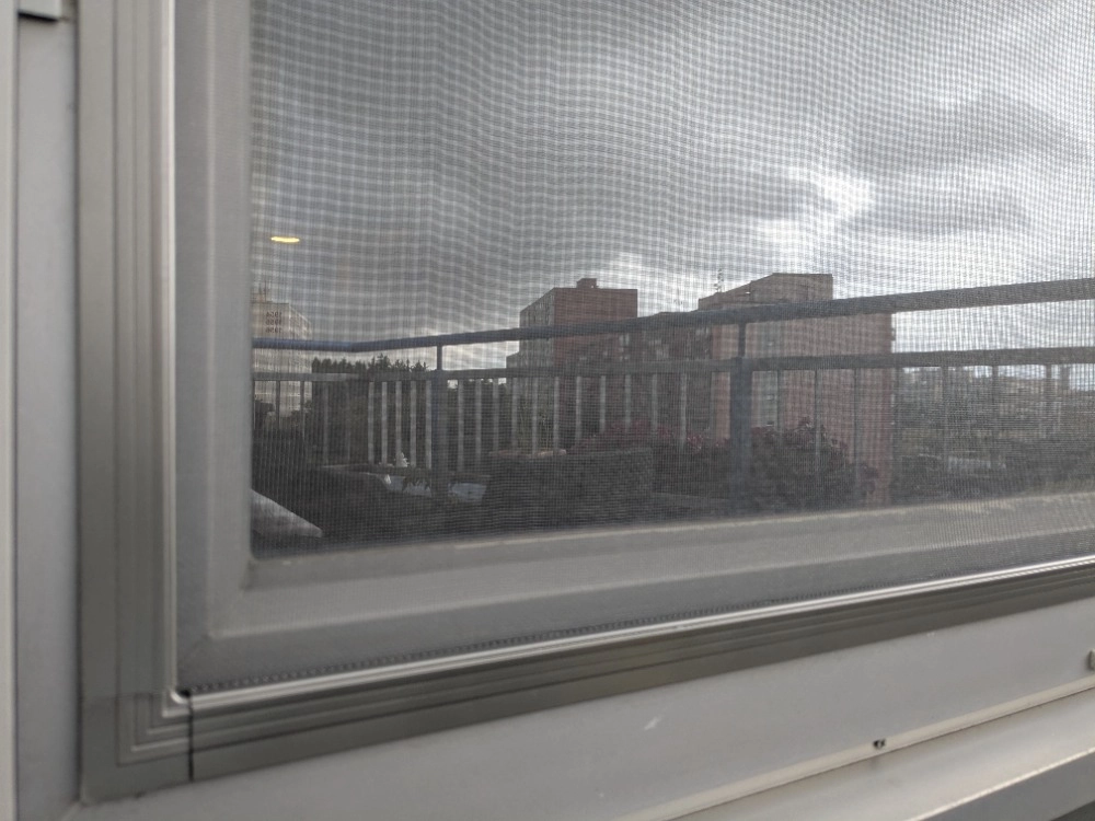 Okenní sítě proti hmyzu na plastová a eurookna