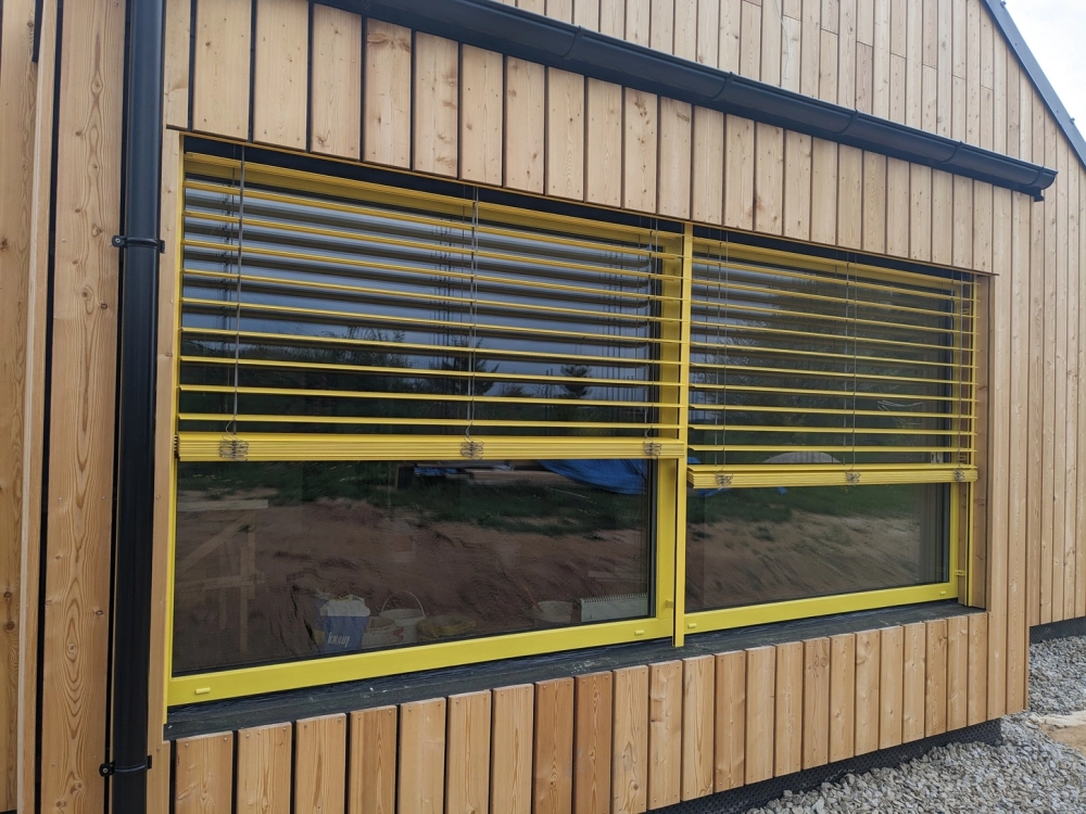 Venkovní hliníkové žaluzie Z90 – technické řešení s moderním designem