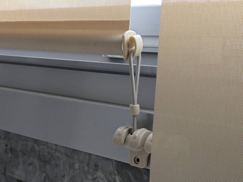 Balkonová screenová roleta