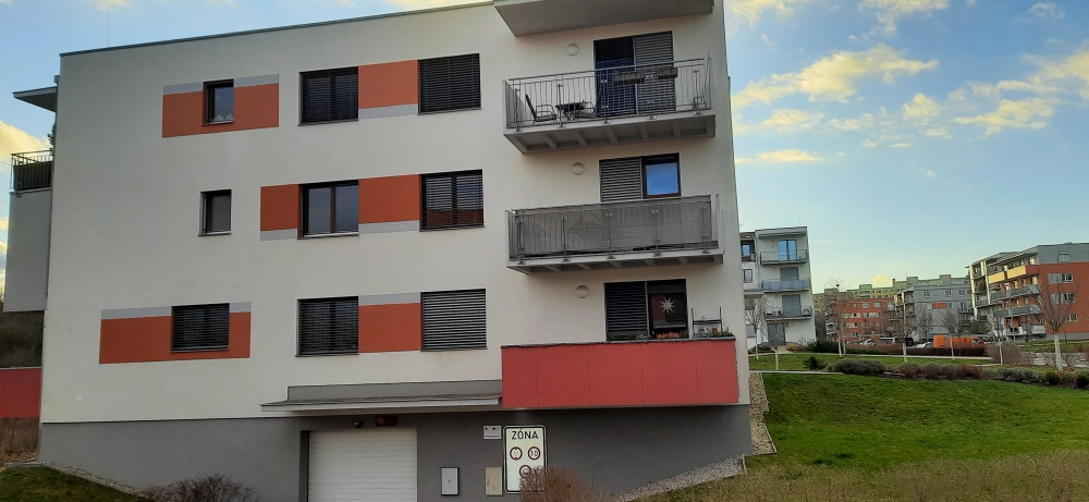 Venkovní hliníkové žaluzie, lamela ve tvaru C