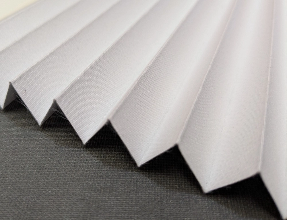 Bílá plisé zatemňující